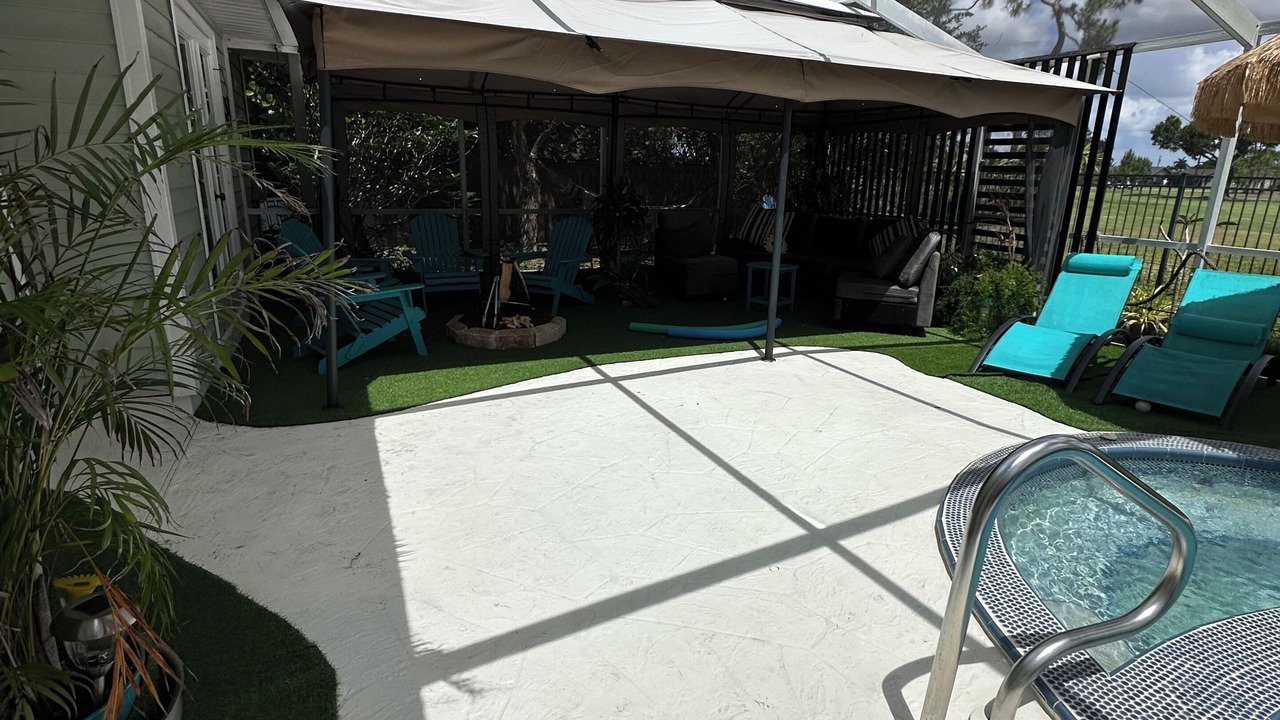 Photo of Patio Balcony in Trafalgar