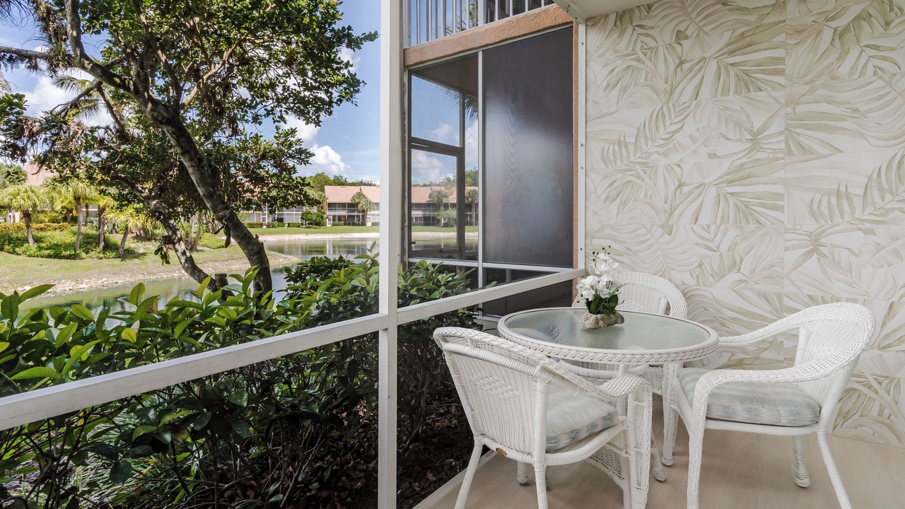 Photo of Outdoor in Naples