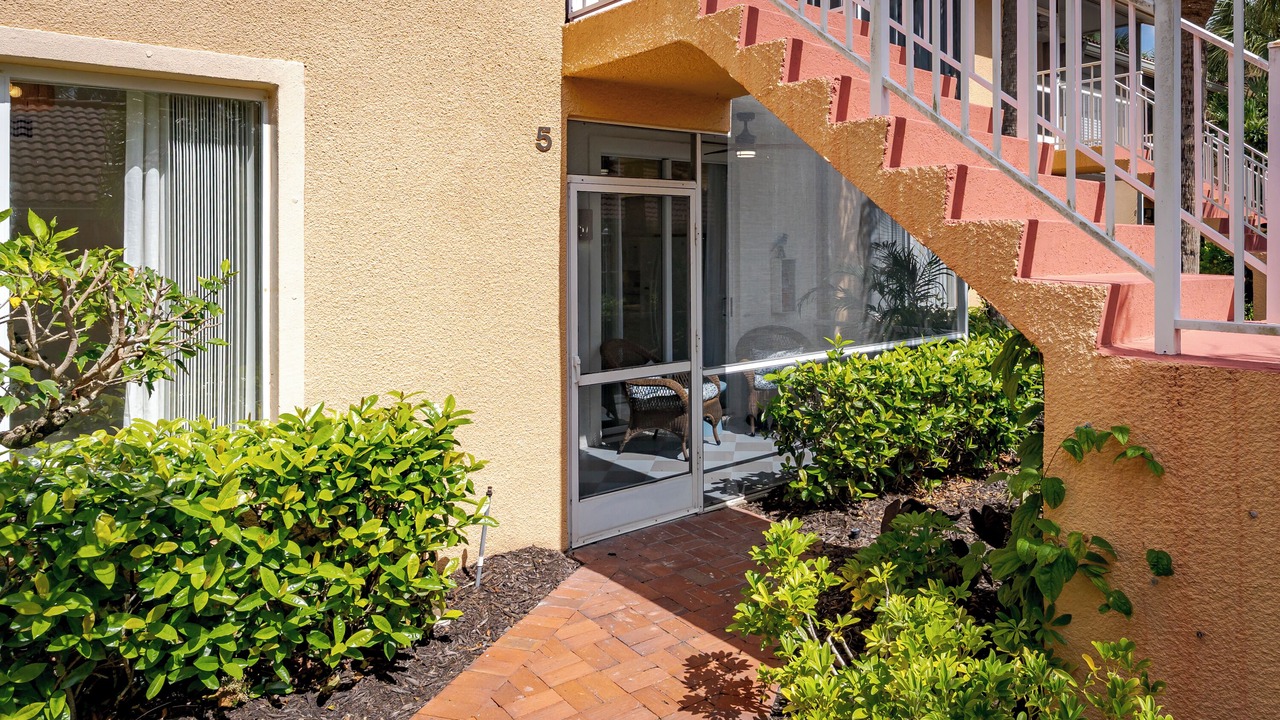 Photo of Outdoor in Naples