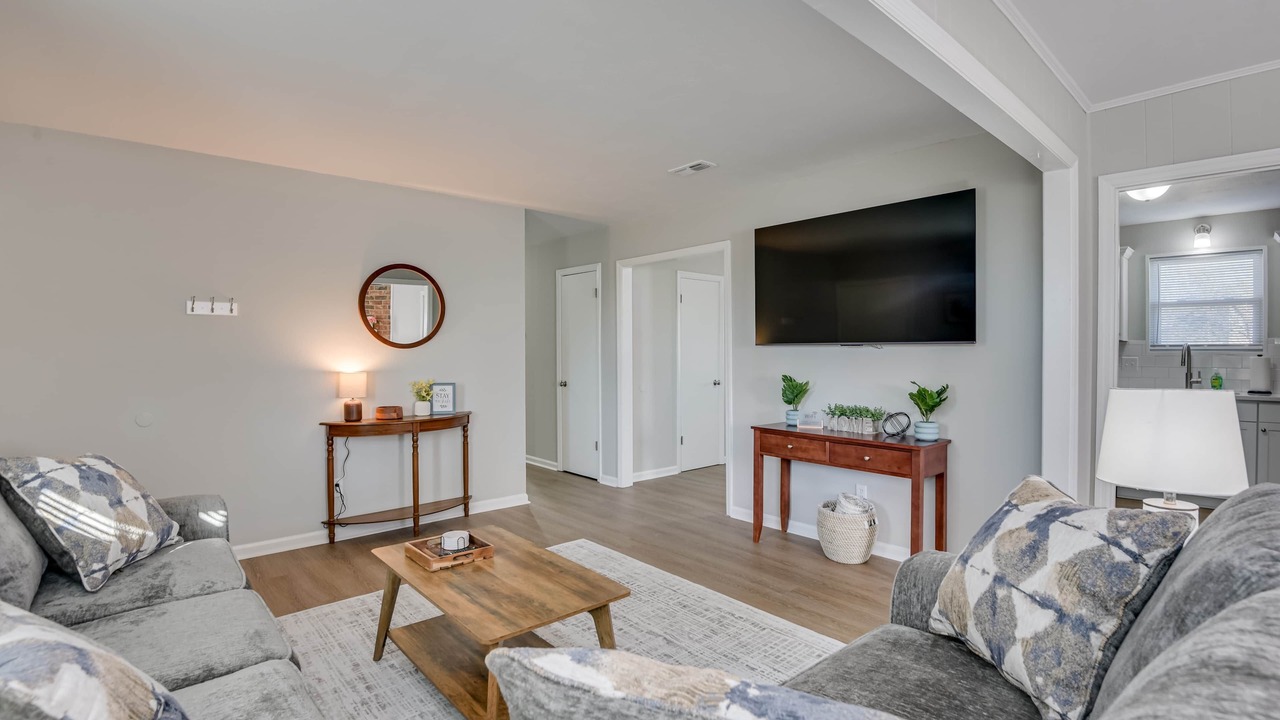 Photo of Livingroom in Evans