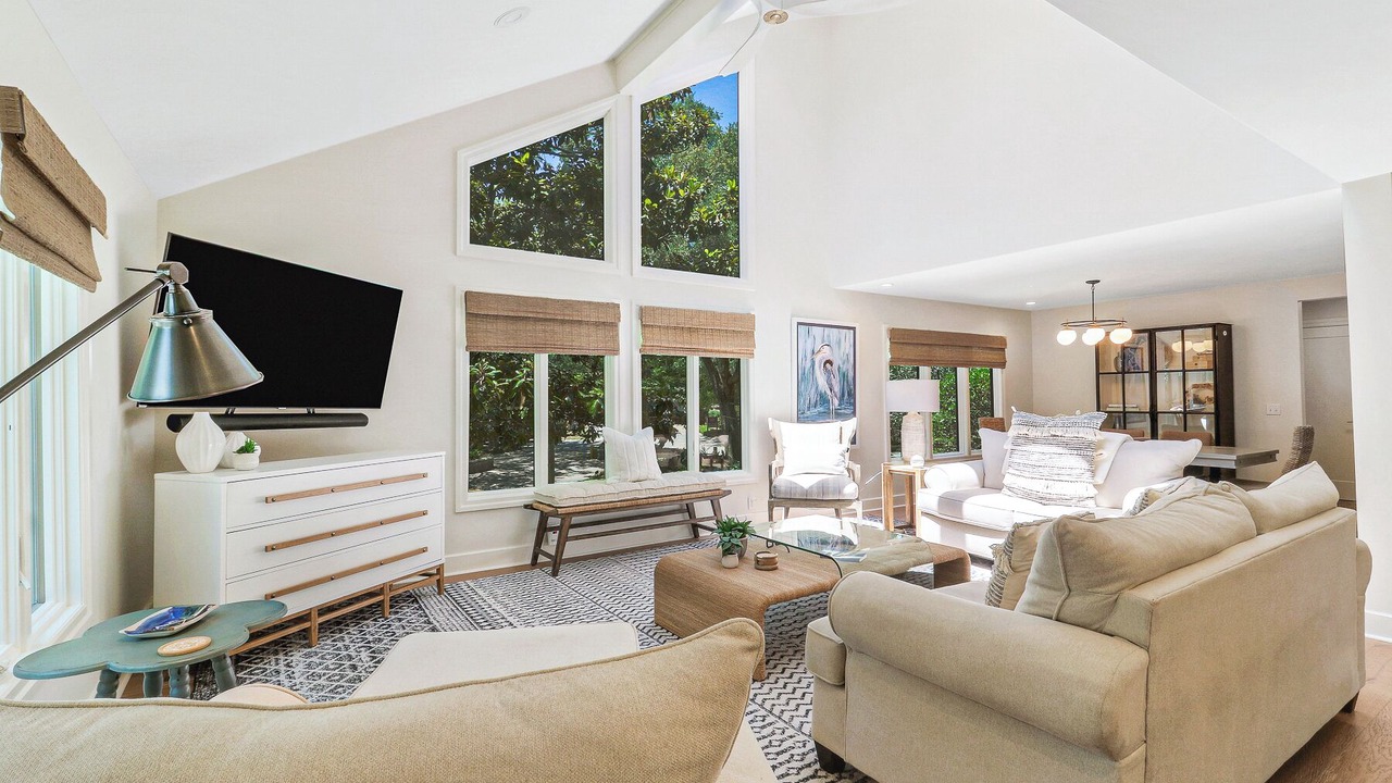Photo of Bedroom in Beach Lagoon