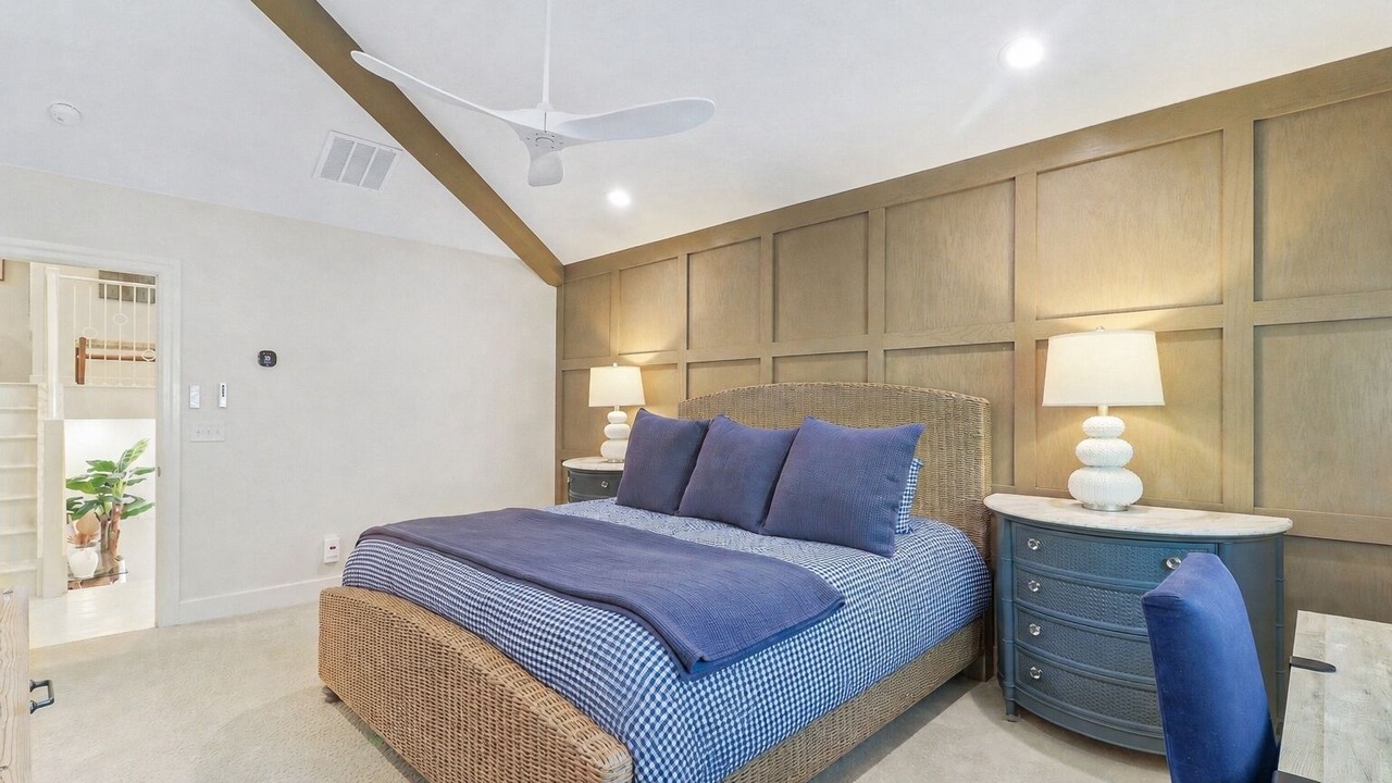 Photo of Bathroom in Beach Lagoon