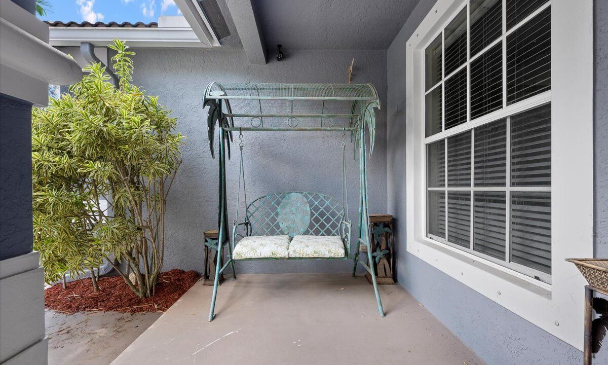 Photo of Outdoor in Jupiter Farms