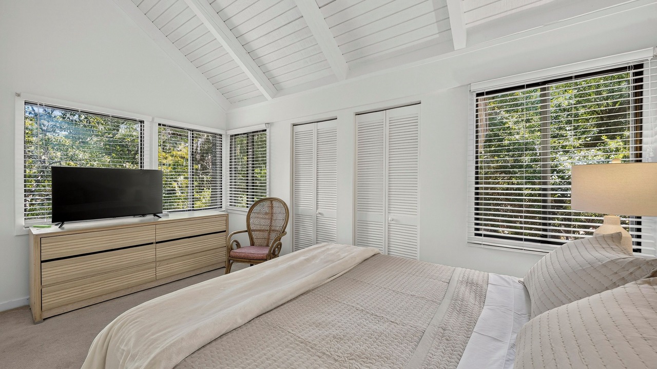 Photo of Bedroom in Oceanside