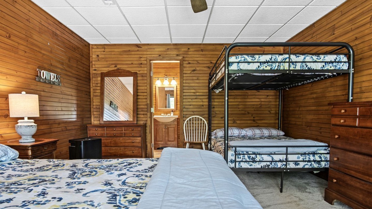 Photo of Bedroom in Martin