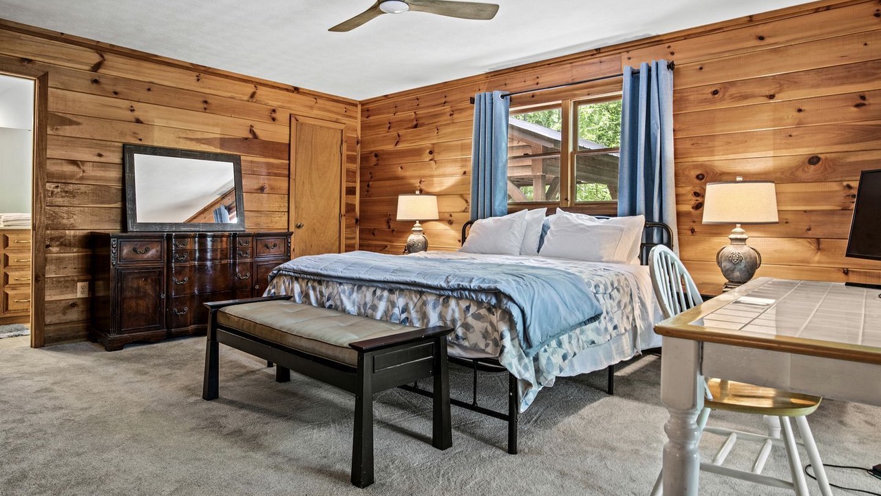 Photo of Bedroom in Martin