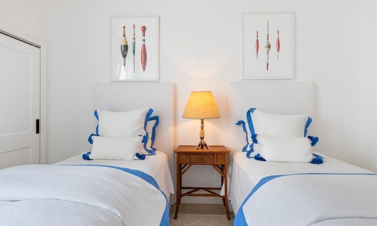Photo of Bedroom in Indian River Shores