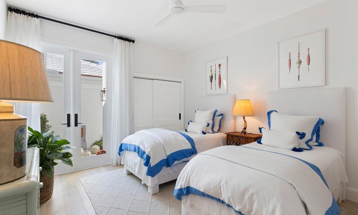 Photo of Bedroom in Indian River Shores