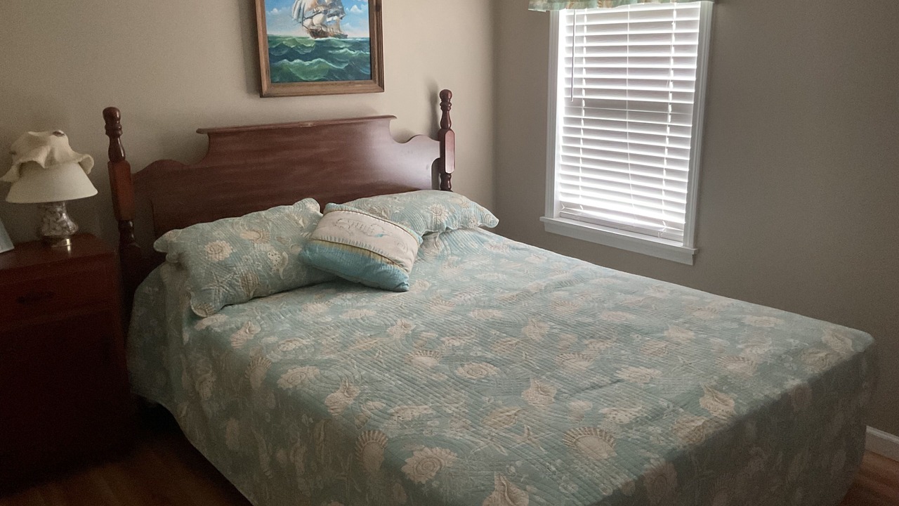 Photo of Bedroom in Townsend