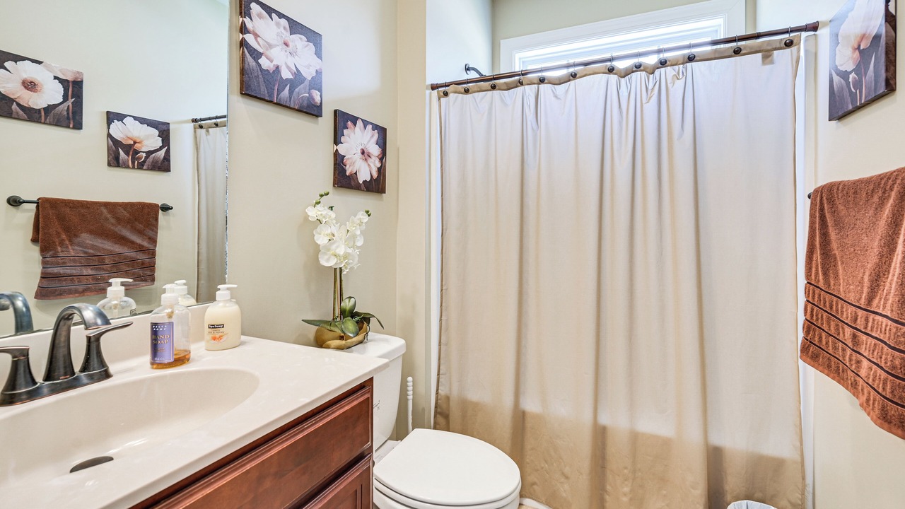 Photo of Bathroom in Winterville