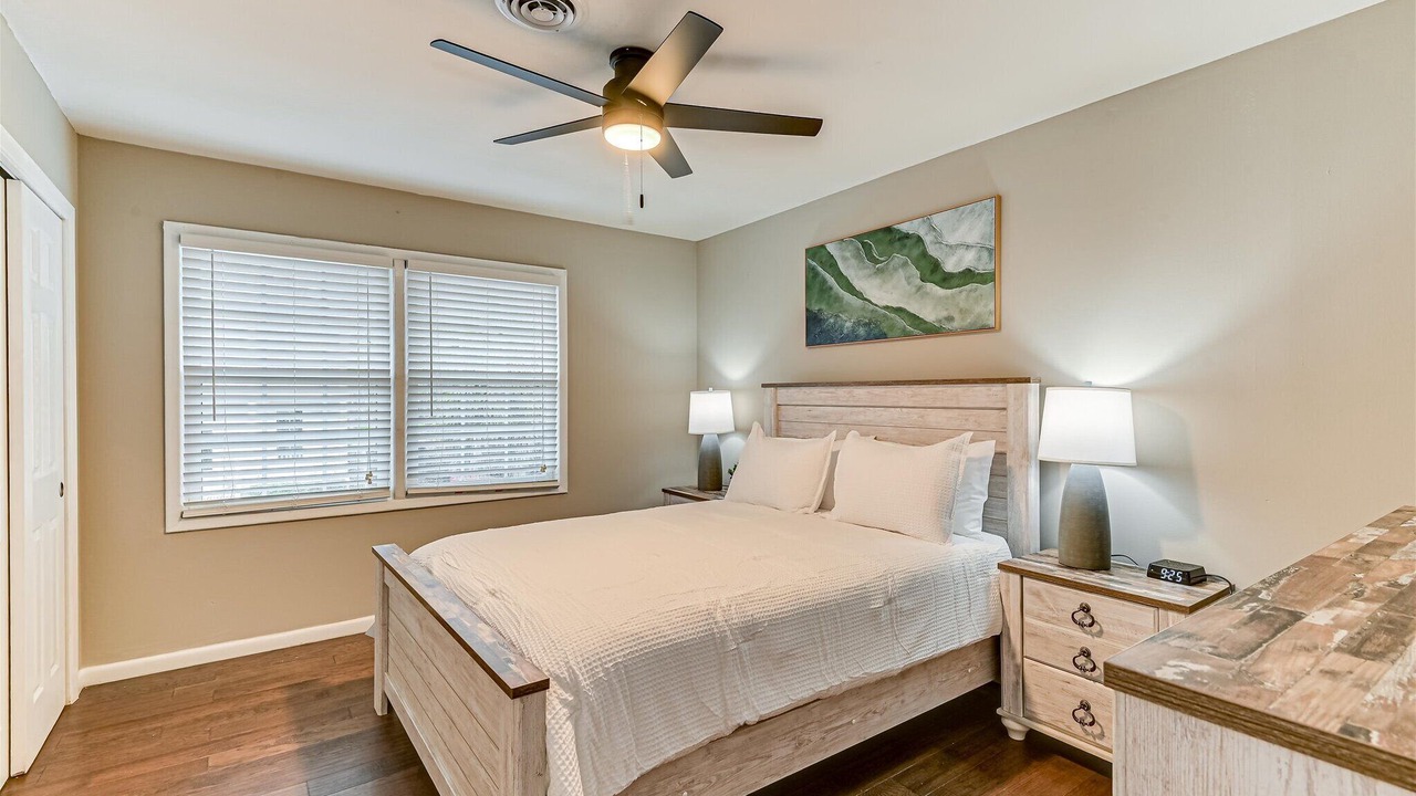 Photo of Bedroom in Summerville