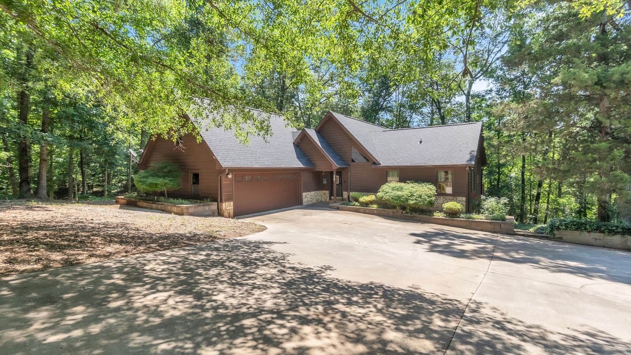 Photo of Outdoor in Anderson