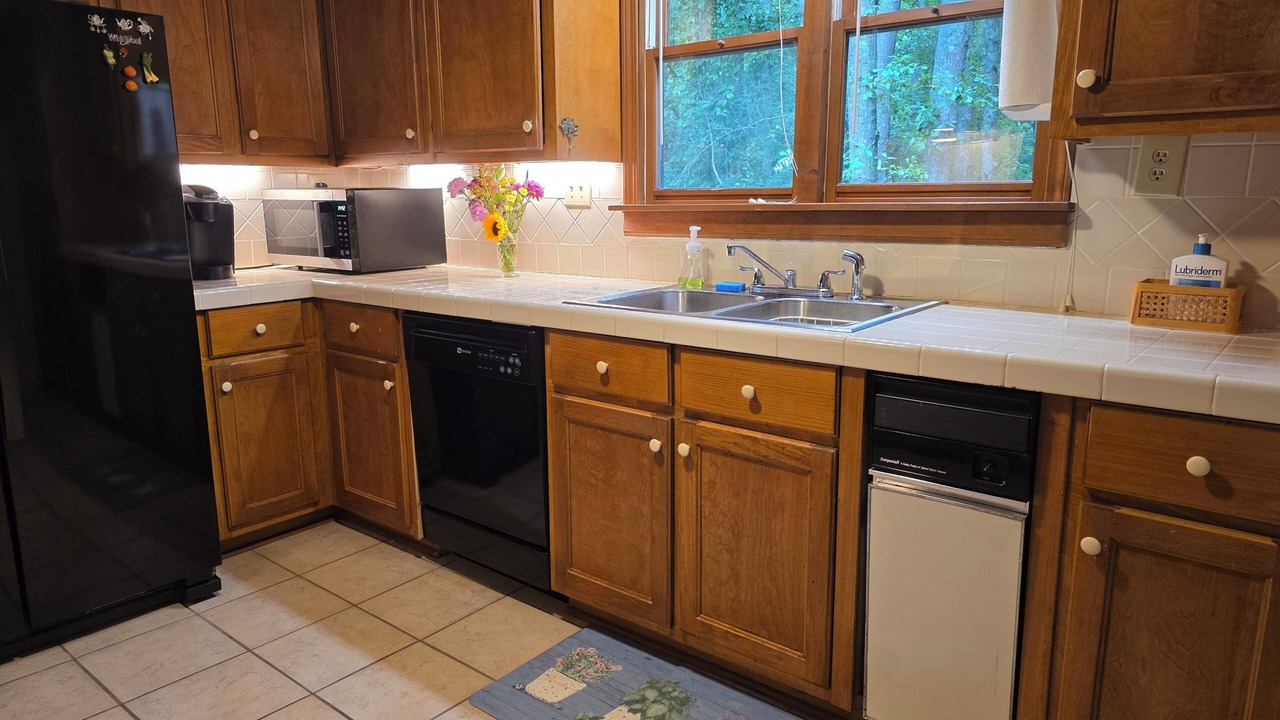 Photo of Kitchen in Hartwell