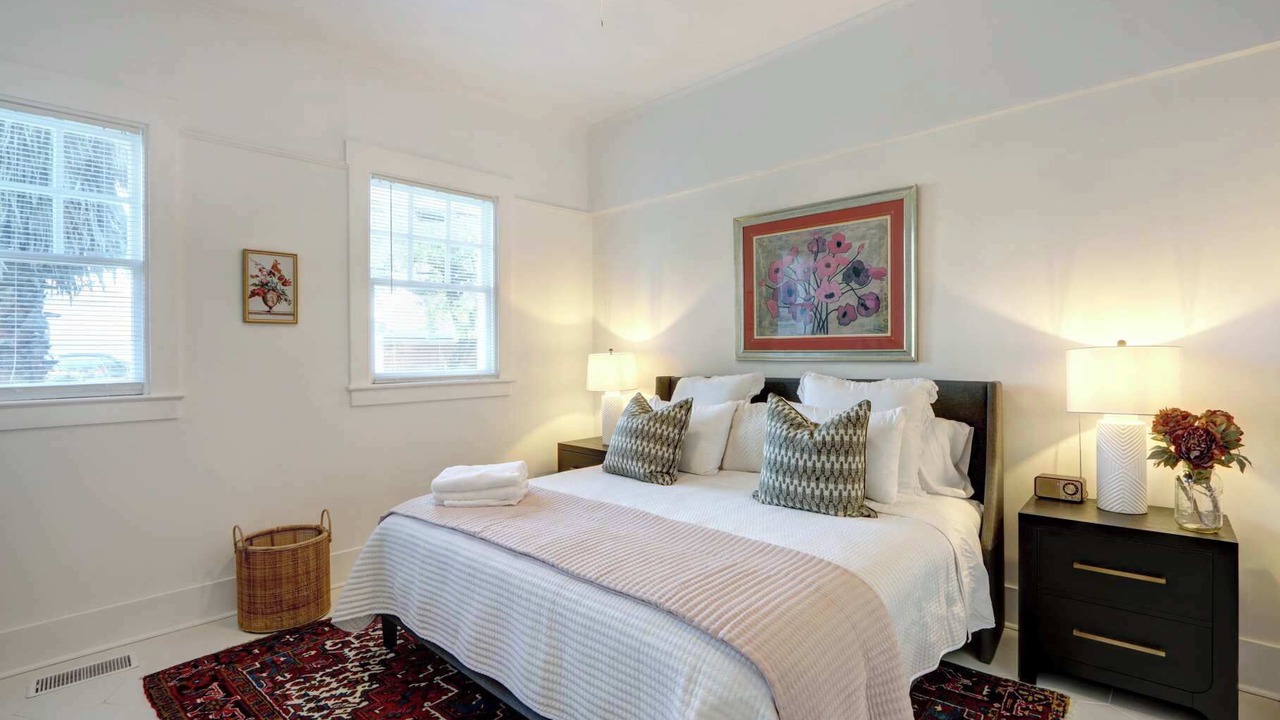 Photo of Bedroom in Thomas Square