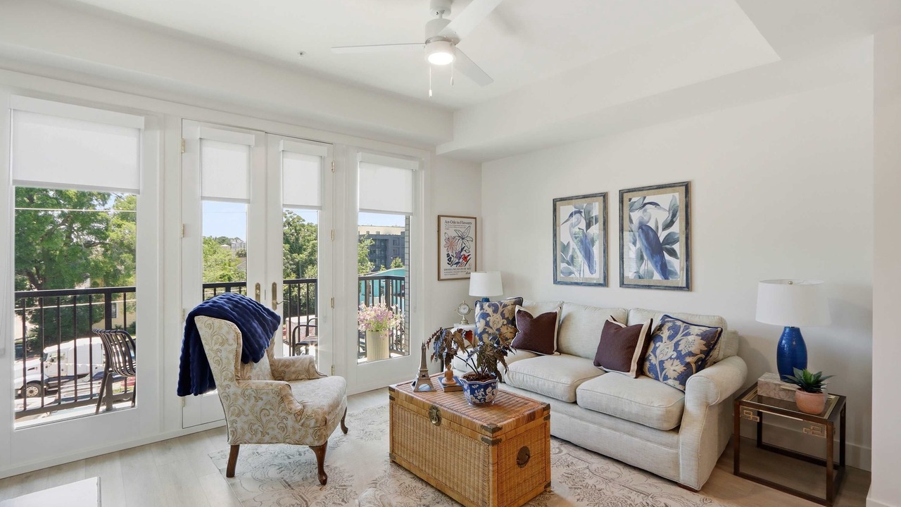 Photo of Livingroom in Metropolitan