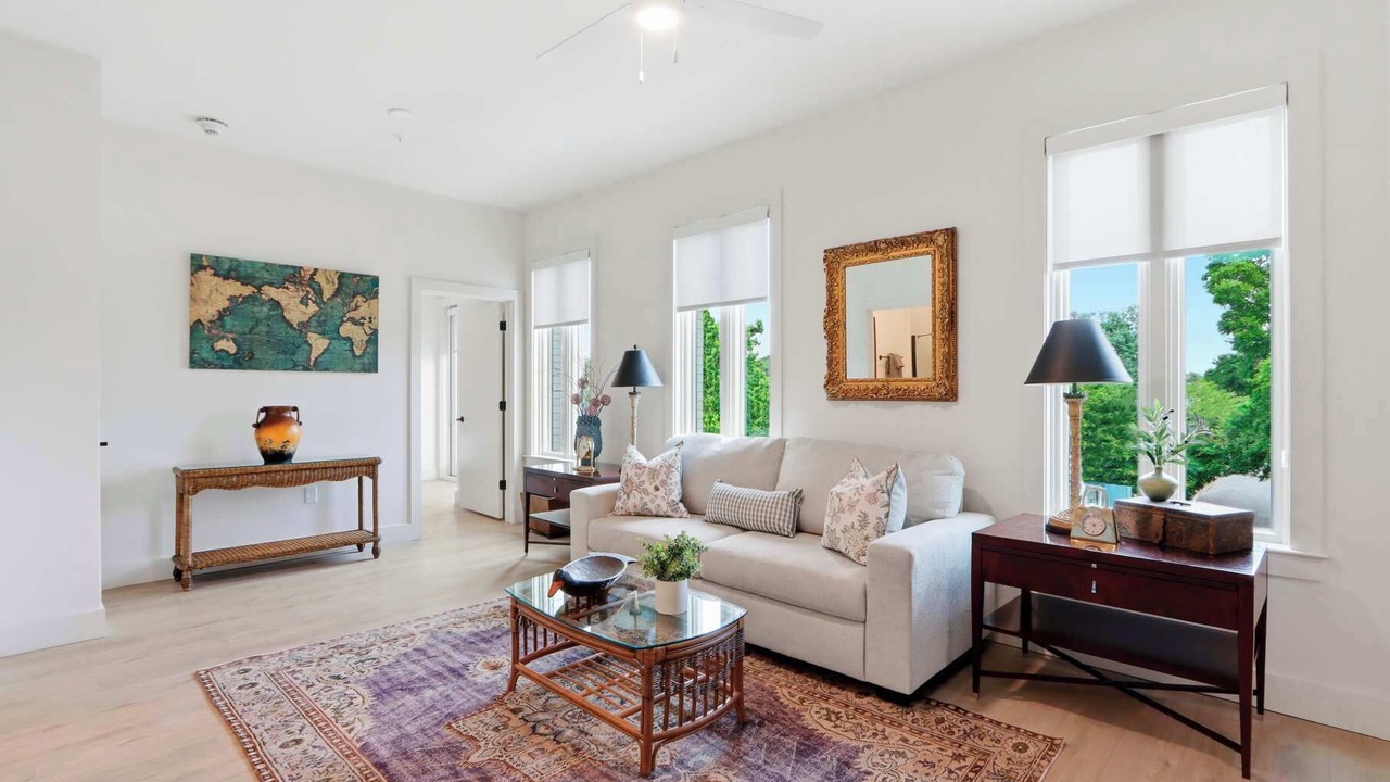 Photo of Livingroom in Metropolitan