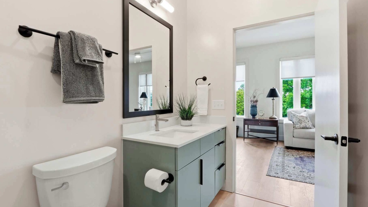 Photo of Bathroom in Metropolitan