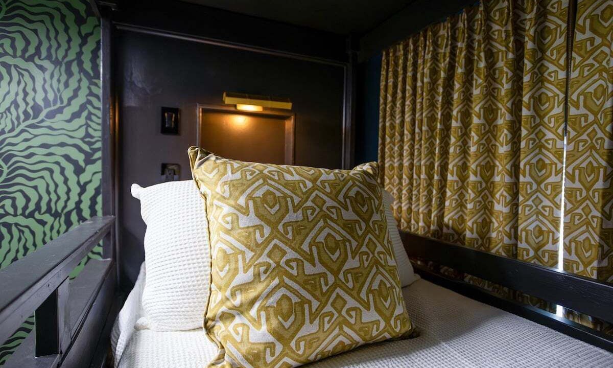 Photo of Bedroom in Midtown