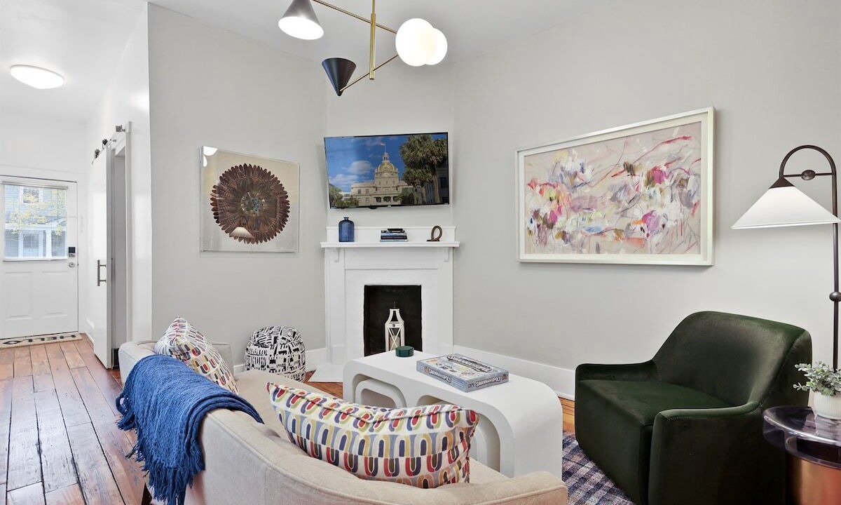 Photo of Bedroom in Midtown