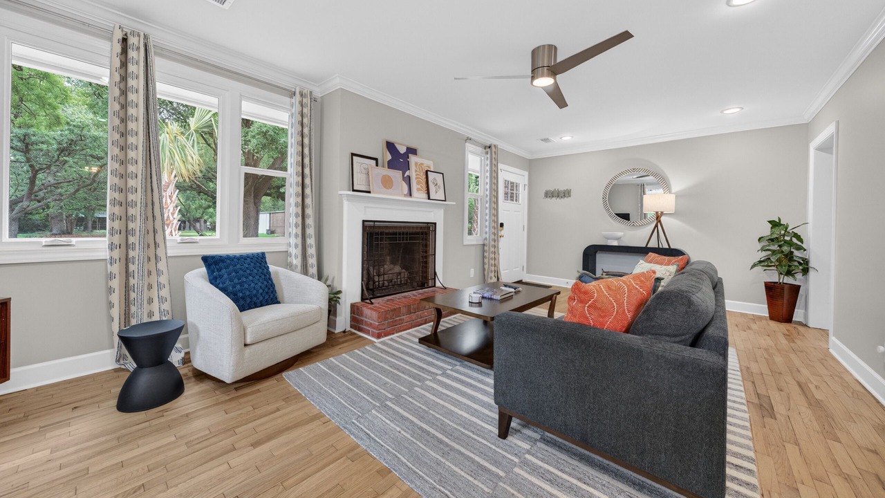 Photo of Livingroom in Georgetown