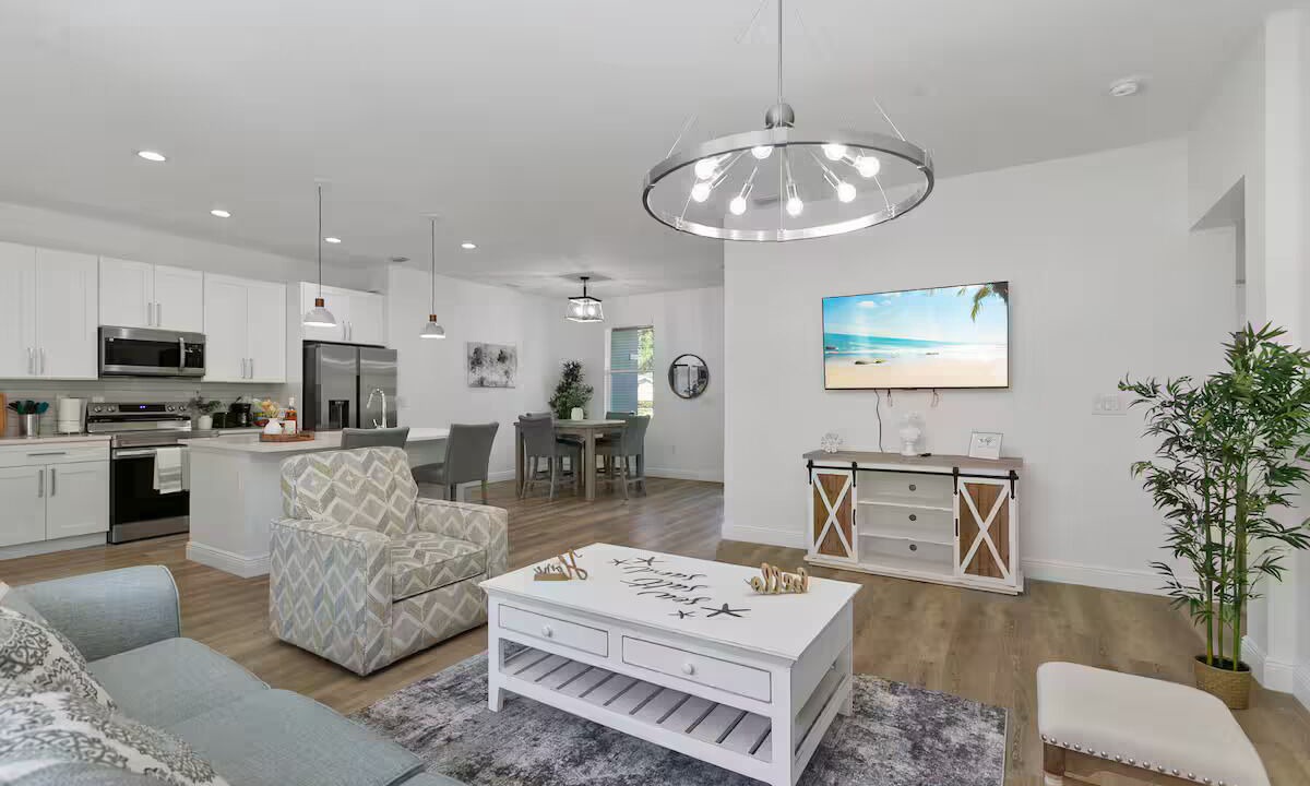 Photo of Livingroom in Port Charlotte