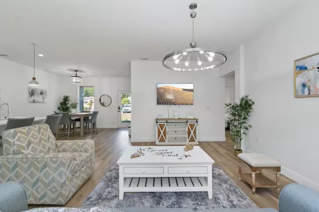 Photo of Livingroom in Port Charlotte