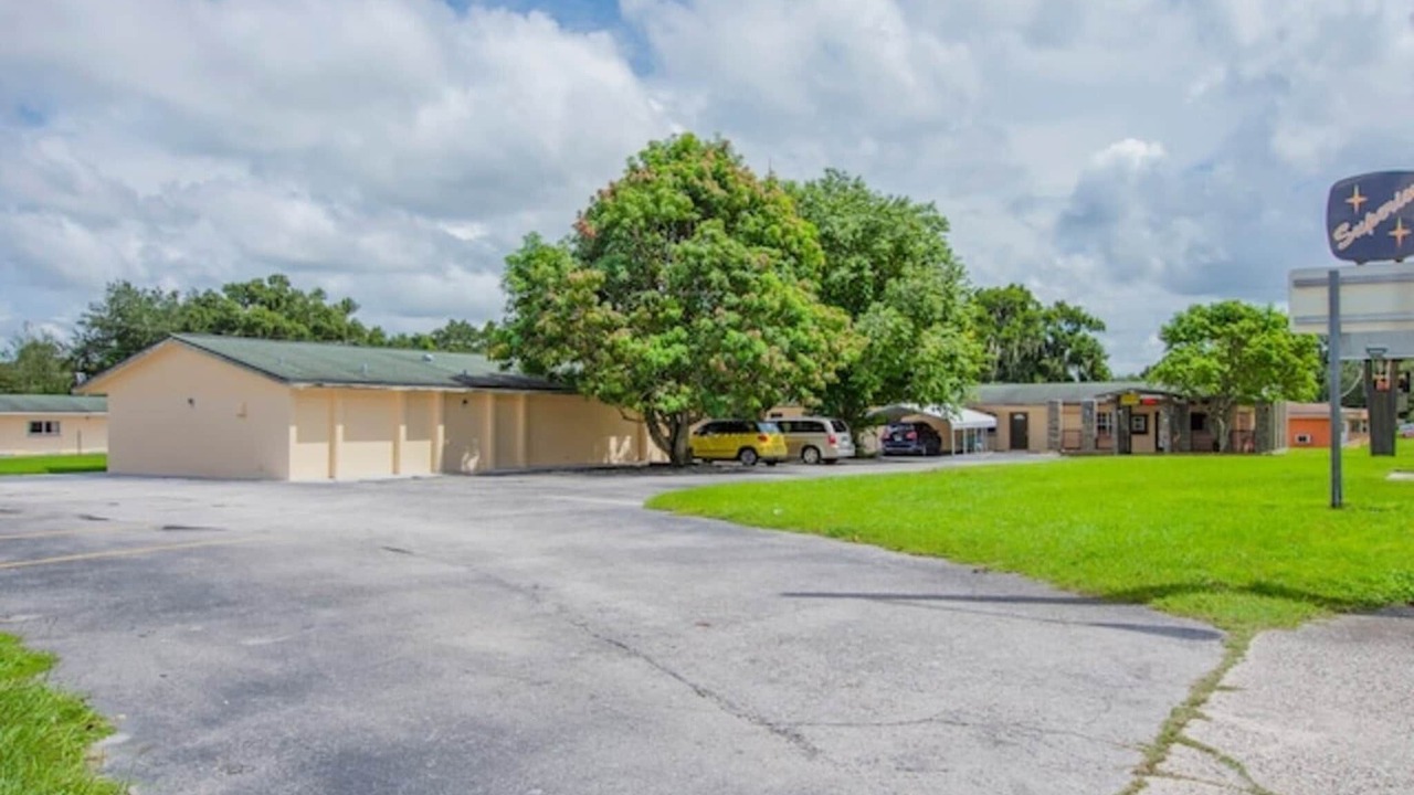 Photo of Outdoor in Bartow