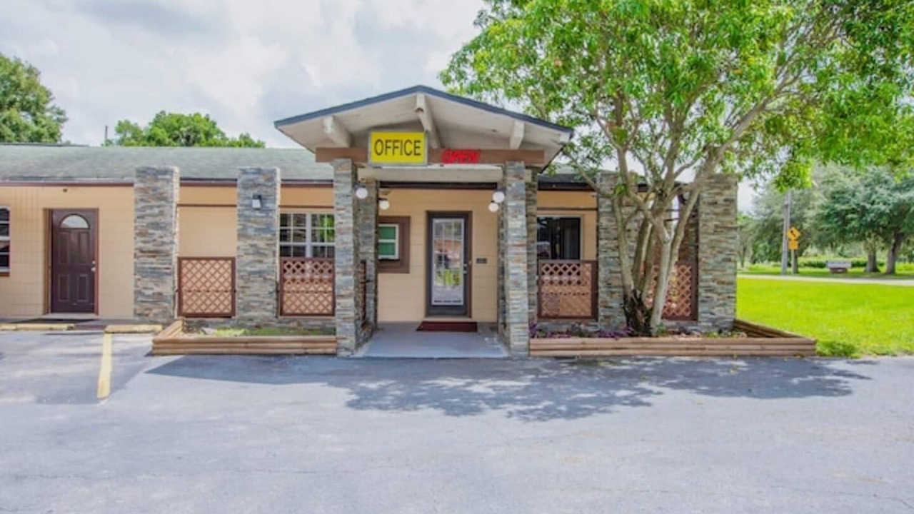 Photo of Outdoor in Bartow