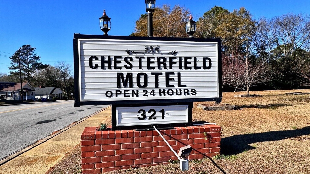 Photo of Outdoor in Chesterfield