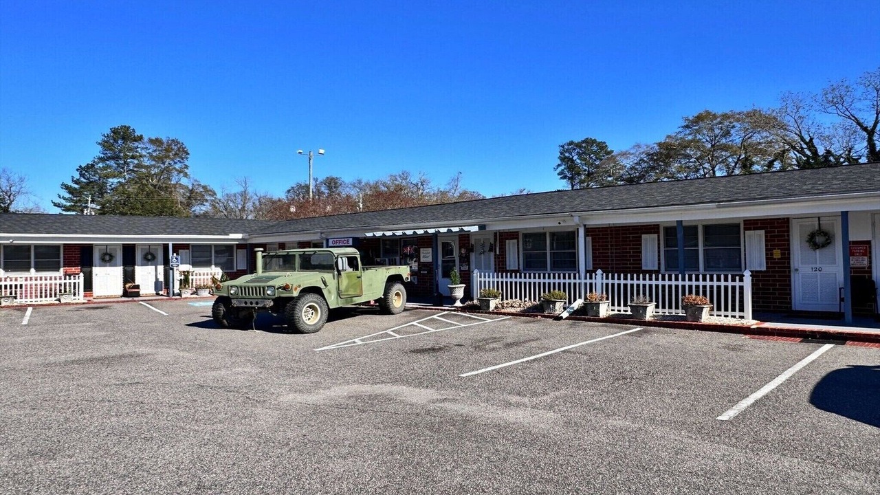 Photo of Outdoor in Chesterfield