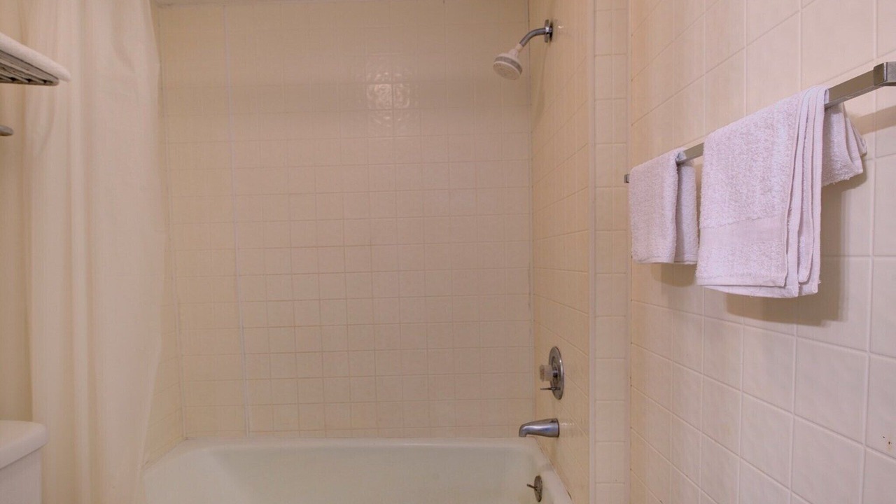 Photo of Bathroom in Douglas