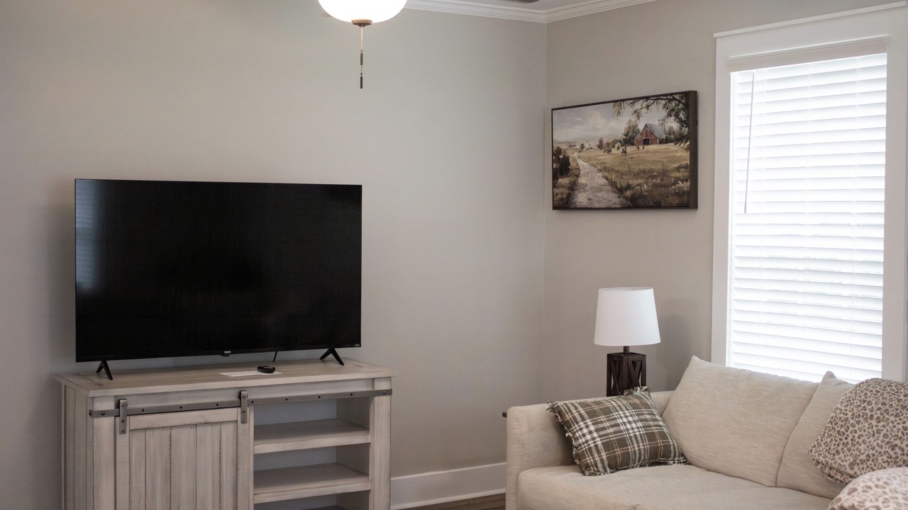 Photo of Livingroom in Eastman