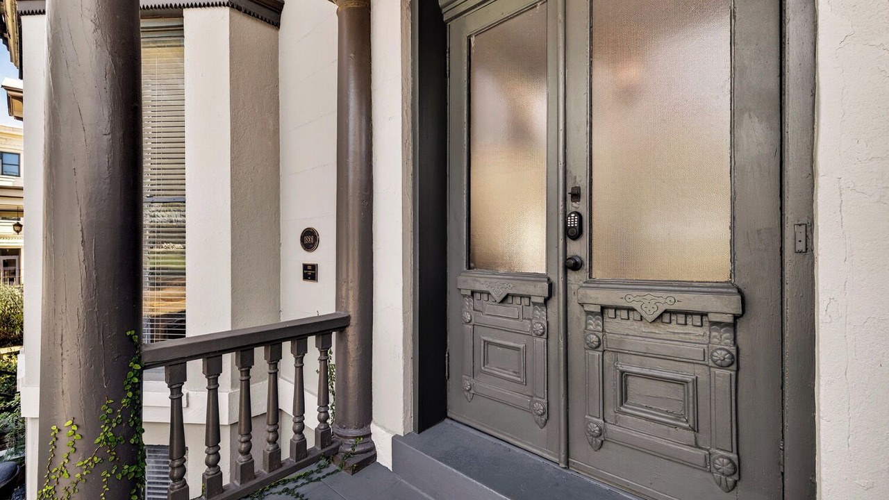 Photo of Outdoor in Savannah Victorian District