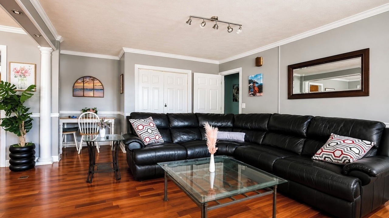 Photo of Livingroom in Sumter