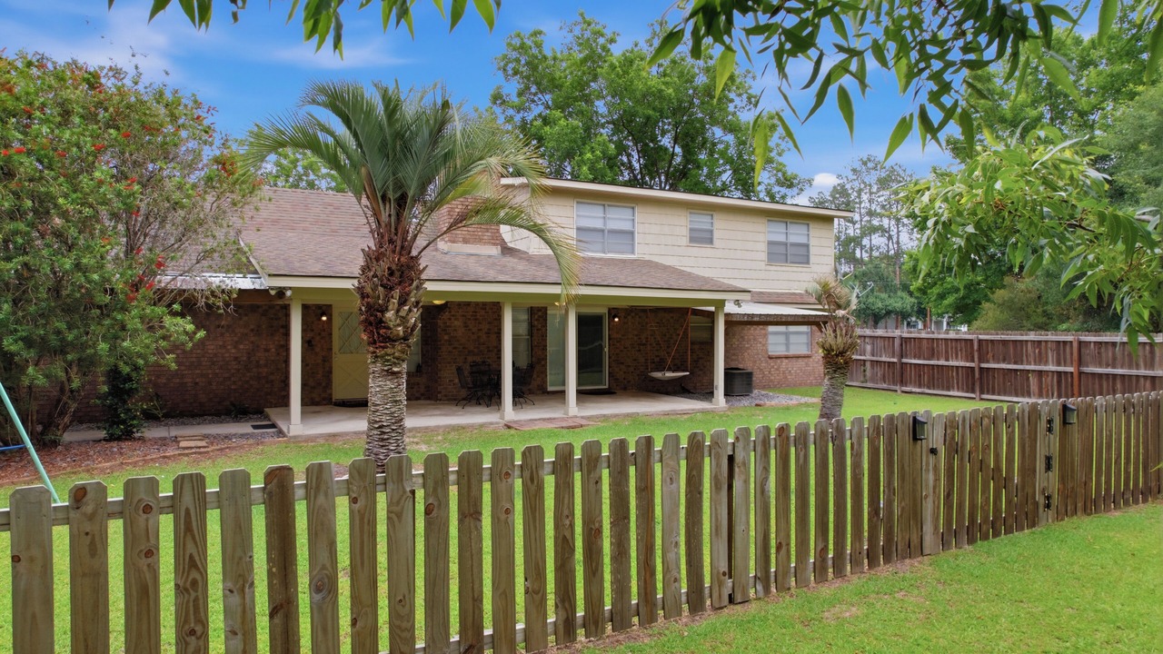 Photo of Outdoor in Bloomingdale