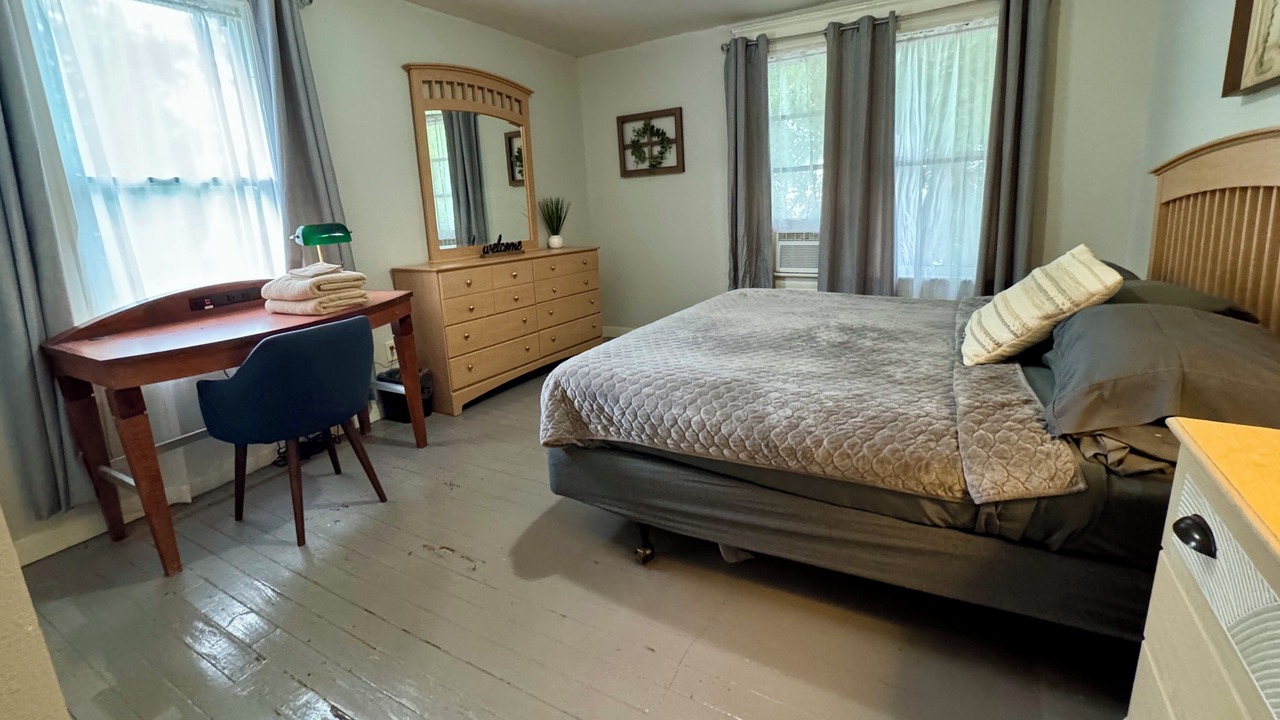 Photo of Bedroom in Winter Haven
