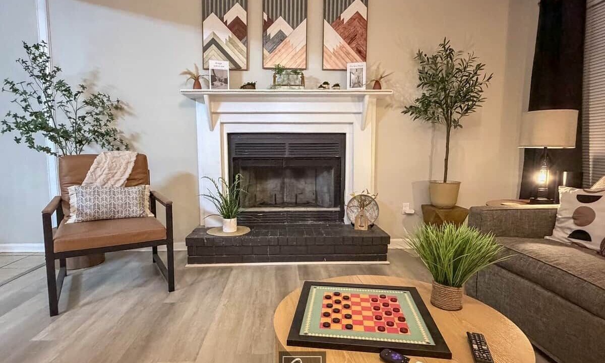 Photo of Livingroom in Hinesville