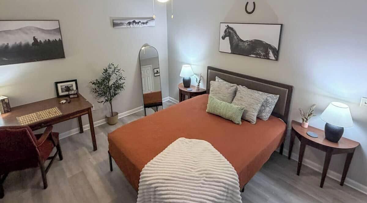 Photo of Bedroom in Hinesville