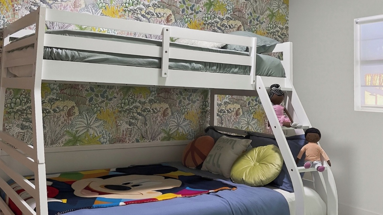 Photo of Bedroom in Sky Lake