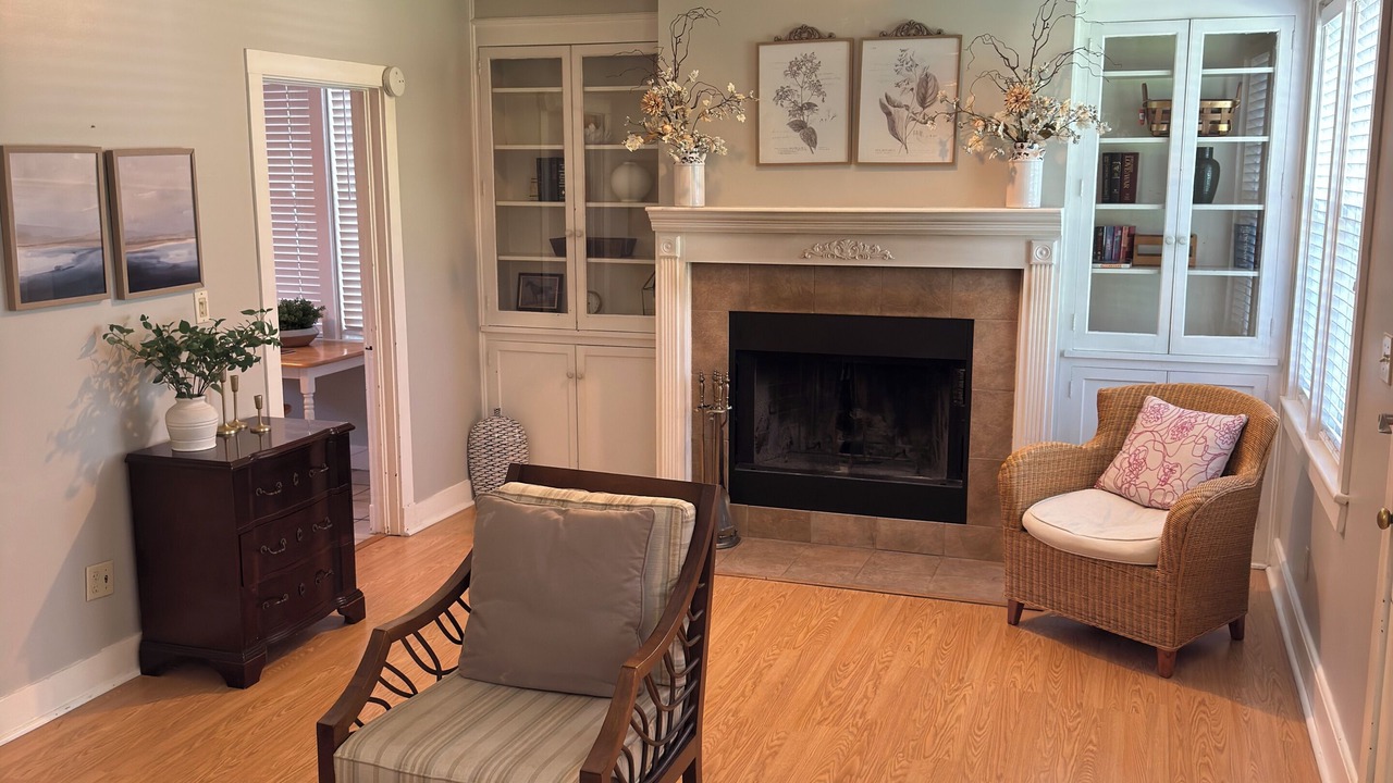 Photo of Livingroom in Garden City