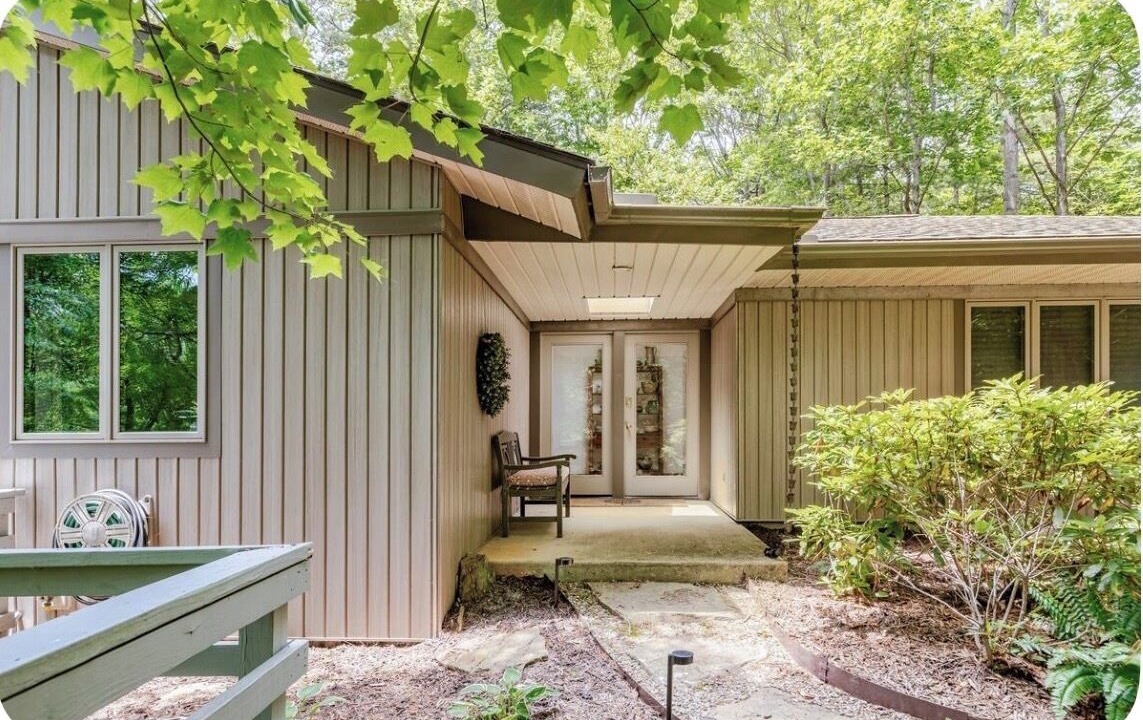 Photo of Patio Balcony in Pisgah Forest