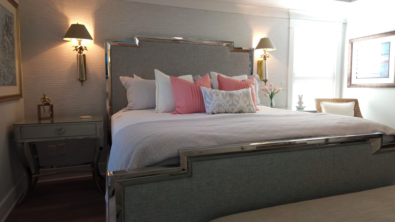 Photo of Bedroom in Folly Field