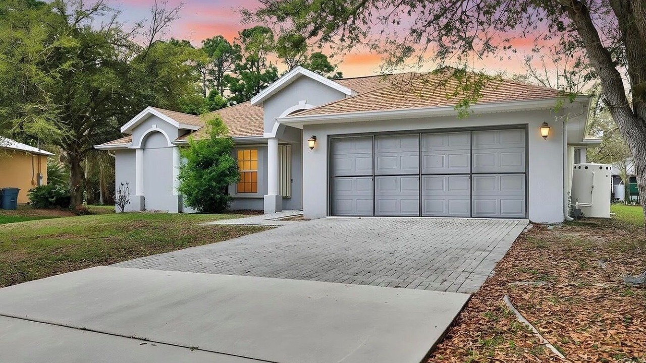Photo of Outdoor in Palm Bay