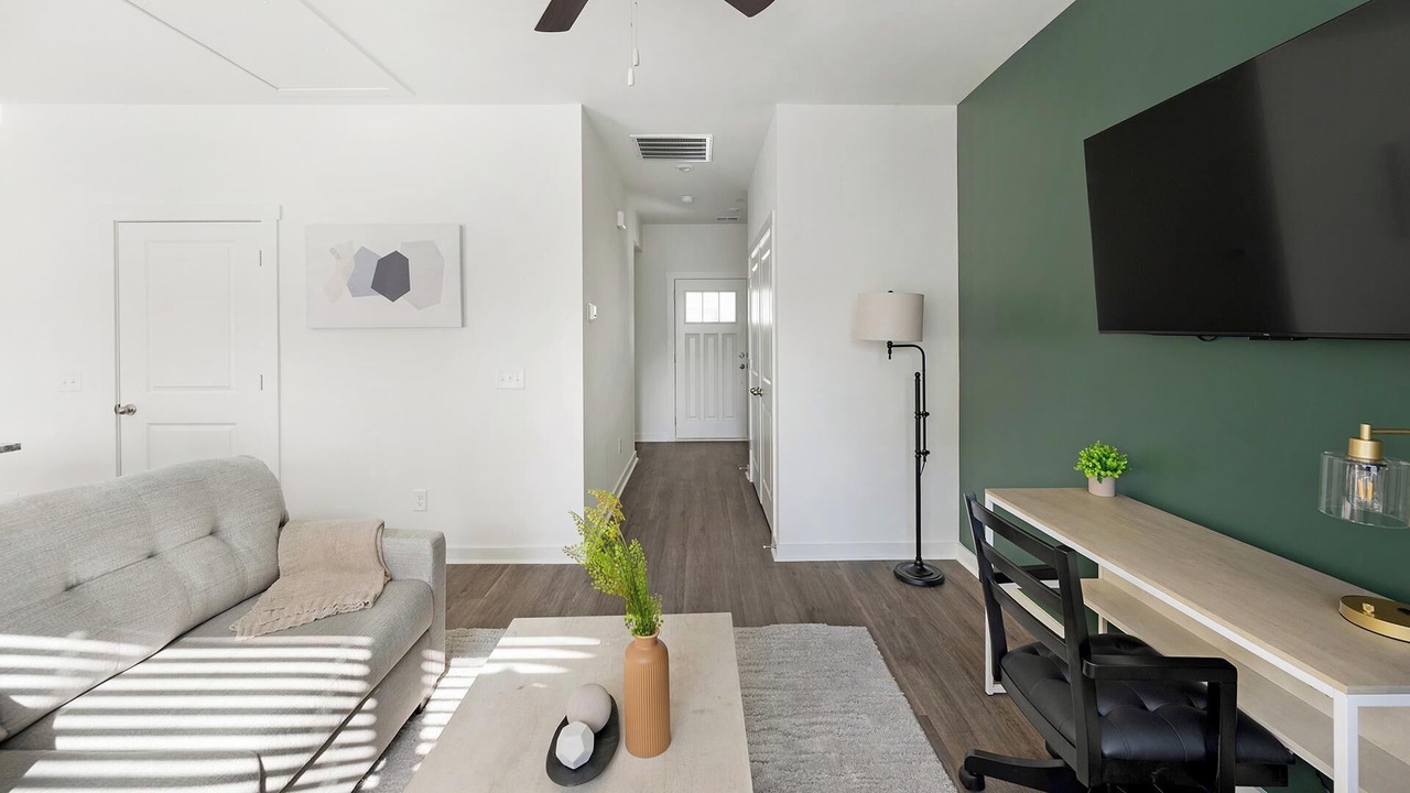 Photo of Livingroom in Port Wentworth