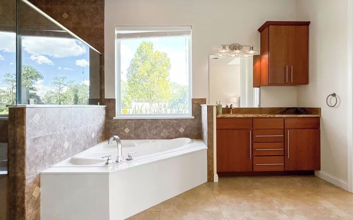 Photo of Bathroom in Sebring