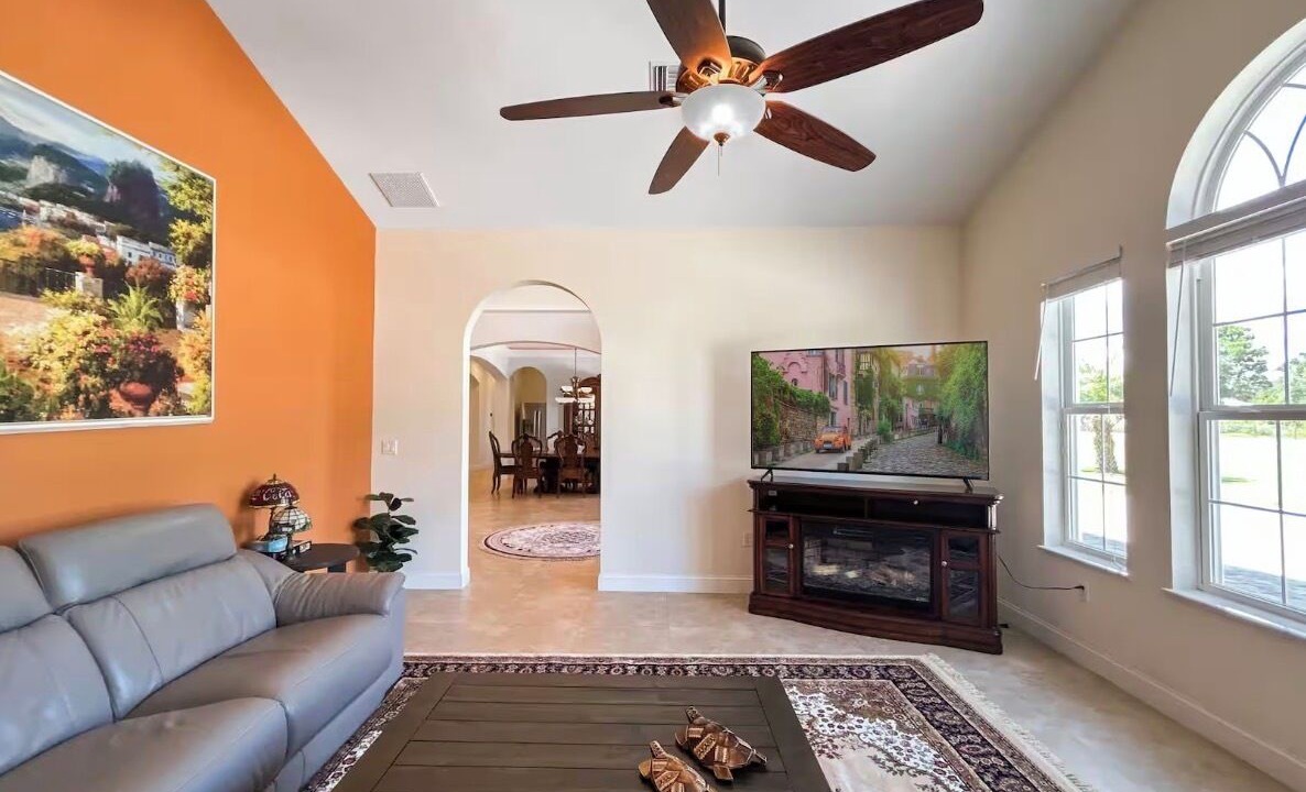 Photo of Livingroom in Sebring