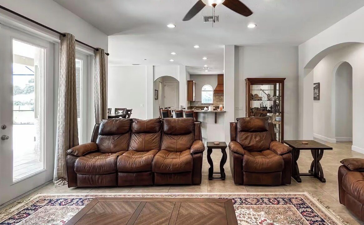 Photo of Livingroom in Sebring