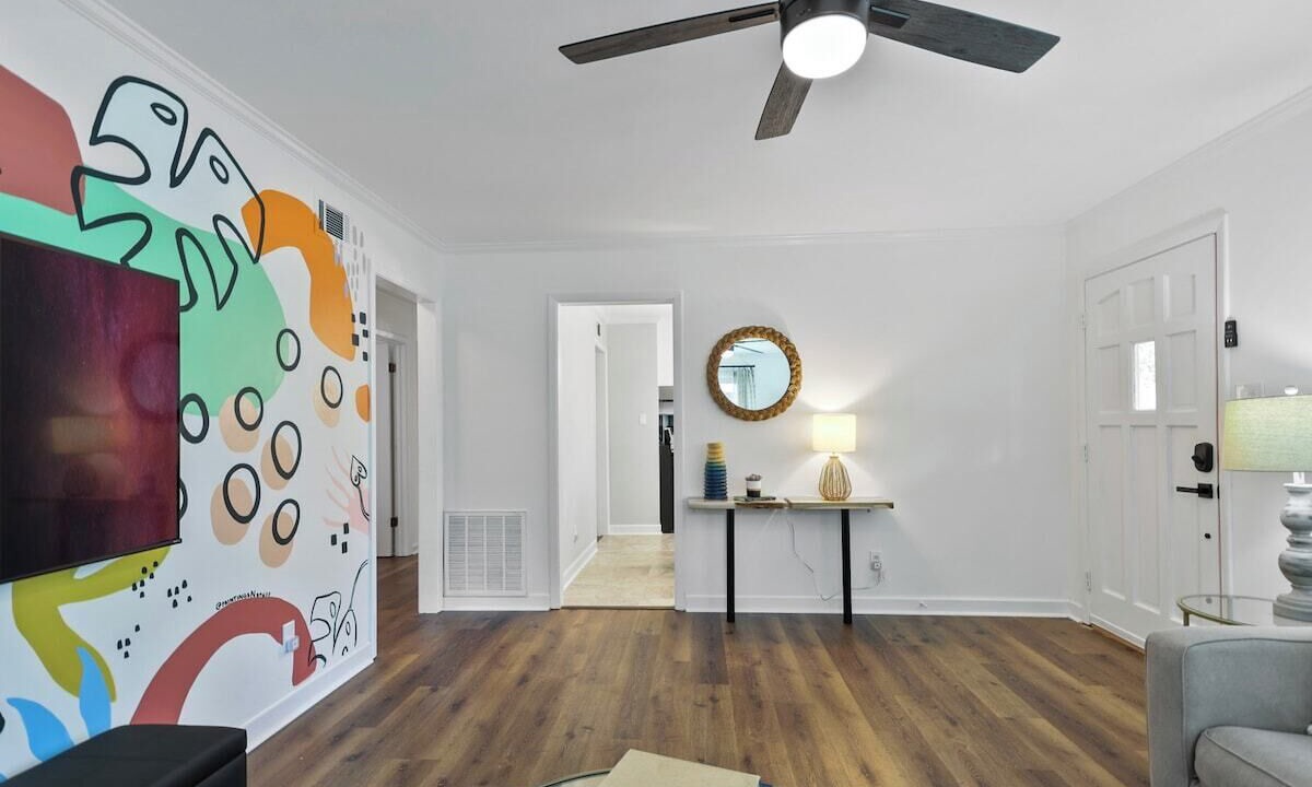 Photo of Livingroom in Savannah