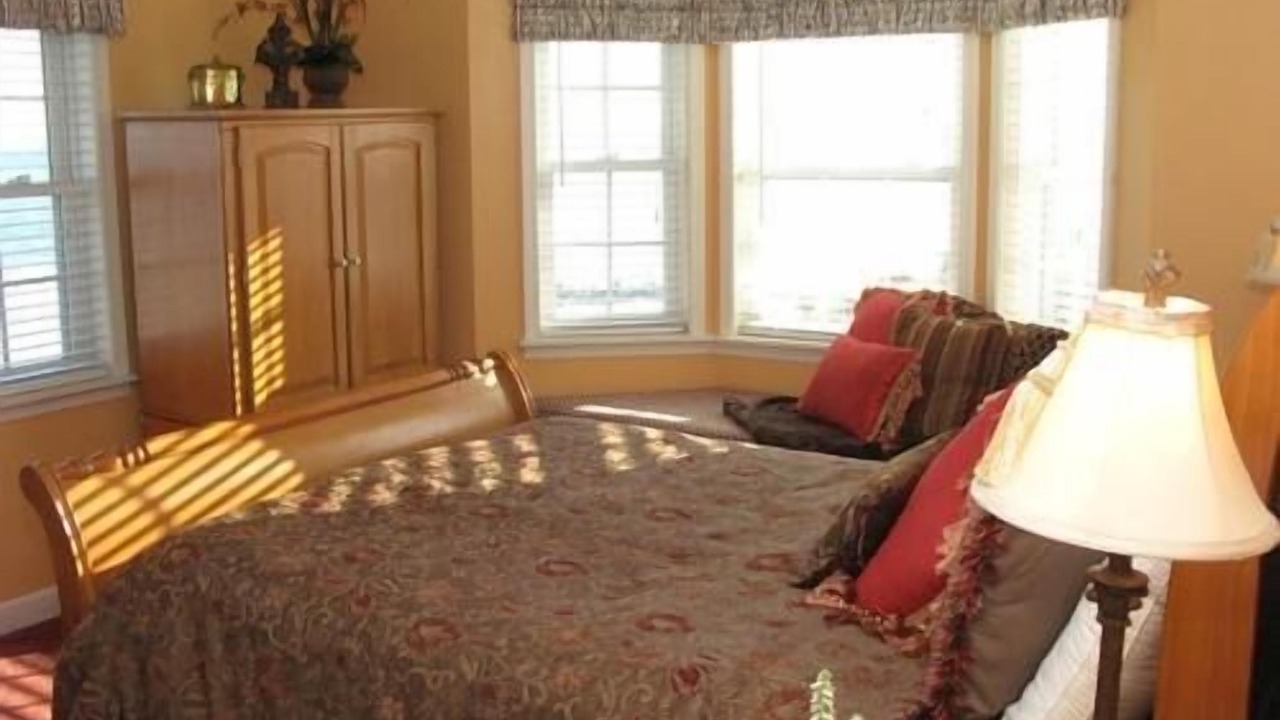 Photo of Bedroom in Inlet Harbour