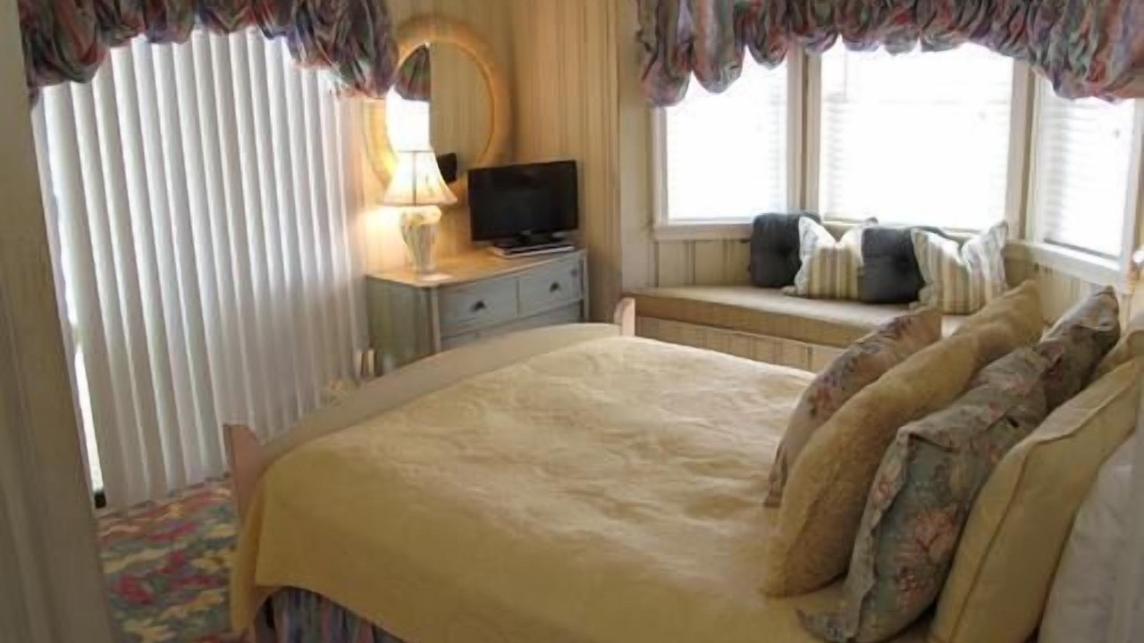 Photo of Bedroom in Inlet Harbour